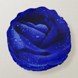 Blauw roos rond kussen
