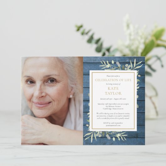 Blauw Rustiek Groen Viering van het Leven Foto Kaart (Staand voorkant)