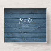 Blauw rustiek houten QR-code bloemige bruiloft All In One Uitnodiging (Achterkant)