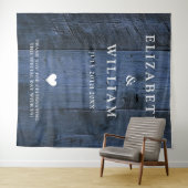 Blauw Rustieke Boho Schuur Hout Foto Booth Achterg Wandkleed (In Situ (horizontaal))