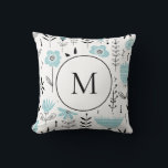 Blauw Scandinavisch Bloempatroon Monogram Kussen<br><div class="desc">Whimsical en Scandinavisch geïnspireerde kussen. Het heeft een blauw en zwart bloemenpatroon. Personaliseer door uw monogram toe te voegen. Dit bloemkussen is perfect als een persoonlijk geschenk. Overeenkomende objecten zijn beschikbaar.</div>