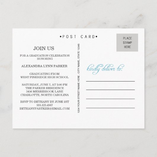 Blauw schoolbord afstudeerfeest nodigen Briefkaart (Achterkant)