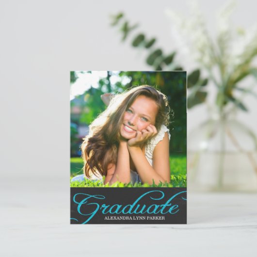 Blauw schoolbord afstudeerfeest nodigen Briefkaart (Staand voorkant)