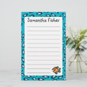 Blauw schoolpatroon met kleine Oranje vis Briefpapier (Staand voorkant)