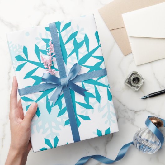 Blauw Sneeuwvlokpatroon Cadeaupapier (Geschenken)