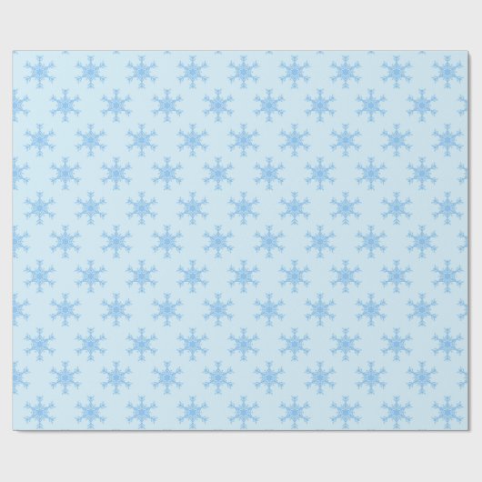 Blauw Snowflake Patroon op Bleek blauw Cadeaupapier (Vlak)