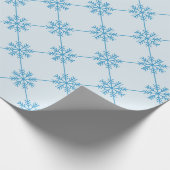 Blauw Snowflakes Diagonaal vierkant patroon Cadeaupapier (Hoek)
