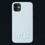 Blauw & Teal | Minimaal Modern Initiaal Monogram Case-Mate iPhone Case<br><div class="desc">Dit stijlvolle ontwerp voor een telefoonhoesje heeft een eenvoudig modern ontwerp in lichtblauw en teal groen. Maak een uniek telefoonhoesje met een aangepaste initiaal en naam. Het wordt een cool, uniek cadeau voor iemand speciaal of voor jezelf. Als je het lettertype of de positie wilt aanpassen, klik dan op de...</div>