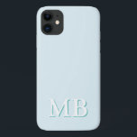 Blauw & Teal | Minimaal Modern Initiaal Monogram Case-Mate iPhone Case<br><div class="desc">Dit stijlvolle ontwerp voor een telefoonhoesje heeft een eenvoudig modern ontwerp in lichtblauw en teal groen. Maak een uniek telefoonhoesje met een aangepaste initiaal en naam. Het wordt een cool, uniek cadeau voor iemand speciaal of voor jezelf. Als je het lettertype of de positie wilt aanpassen, klik dan op de...</div>