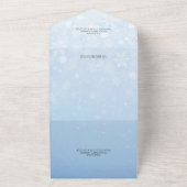 Blauw verloop met witte sneeuwvlokken all in one uitnodiging (Buitenkant)