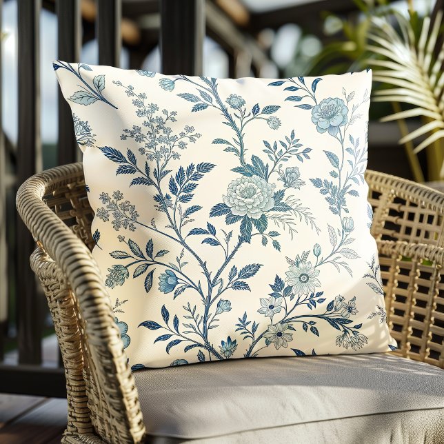 Blauw Vintage Bloemmotief Kussen (Creator heeft geüpload)