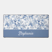 Blauw Vintage Bloemmotief met Monogram Bureaumat (Voorkant)
