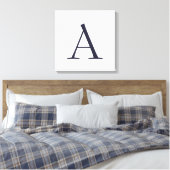 Blauw Vlak Elegant Modern Monogram Initiaal Canvas Afdruk (Insitu (Slaapkamer))