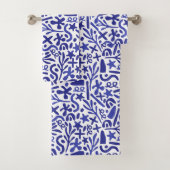 Blauw vormpatroon bad handdoek (Insitu)