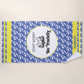 Blauw Waterpatroon Strepen Retro Kano Otter Naam Strandlaken (Voorkant)