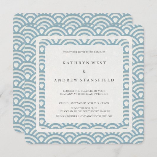 Blauw + White Stylized Waves Modern Beach Wedding Kaart (Voorkant / Achterkant)
