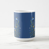 Blauw Wildflowers Patroon op Classic Blue Koffiemok (Center)