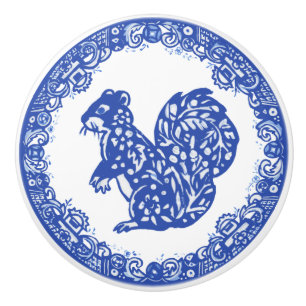 Blauw Wilg Design Squirrel Whimsical Facts left Keramische Knop