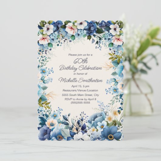 Blauw Wit Bloemen 60ste Schulpvormige Verjaardag Kaart (Staand voorkant)