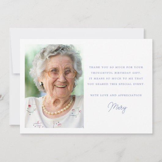 Blauw Wit Bloemen 95e Verjaardag Foto Flat Bedankkaart (Achterkant)