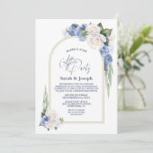 Blauw Wit Bloemen Boog Huwelijk Na Feest Kaart (Staand voorkant)