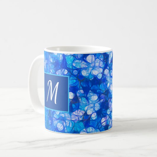 Blauw Wit Bloemen Moderne Bloemen Monogram Custom Koffiemok (Voorkant links)
