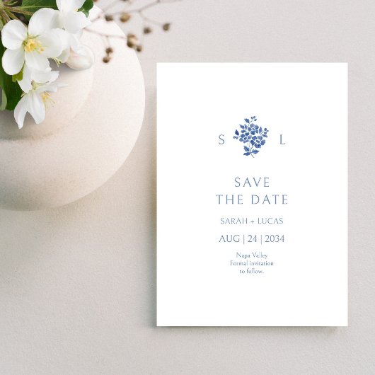 Blauw & Wit Bloemen Monogrammed Wedding Flat Save The Date