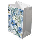 Blauw Wit Bloemen Waterverf Chic Medium Cadeauzakje (Voorkant Gekanteld)