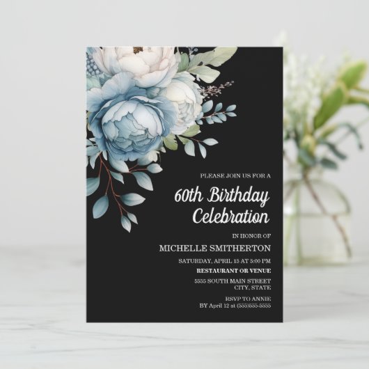 Blauw Wit Bloemen Zwart Vrouwen 60ste Verjaardag Kaart (Staand voorkant)