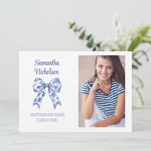 Blauw Wit Bow Graduation Party Foto Kaart (Staand voorkant)