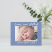 Blauw Wit Eenvoudige Baby Boy Verjaardag Aankondig Aankondigingskaart (Staand voorkant)