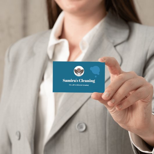 Blauw-wit eenvoudige reinigingsdiensten visitekaartje