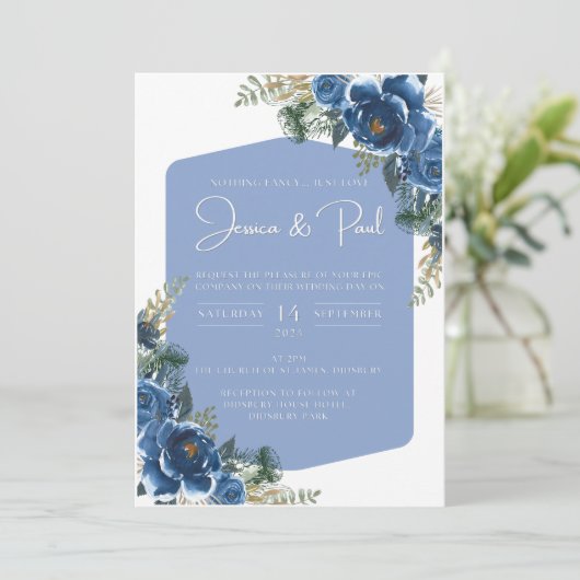 Blauw & Wit Foral bruiloft uitnodiging (Staand voorkant)