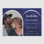 Blauw wit foto boog bruiloft Save the Date kaart Magnetische Uitnodiging (Voorkant)