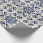  blauw wit geometrisch ventilatorpatroon cadeaupapier (Hoek)
