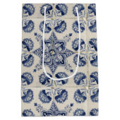 blauw wit geometrisch ventilatorpatroon medium cadeauzakje (Achterkant)