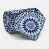 Blauw-Wit Kaleidoscoop Mandala Patroon Stropdas (Opgerold)