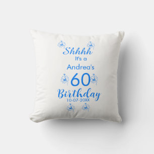 Blauw wit mauve shhhh 60ste verjaardag bloem naam kussen