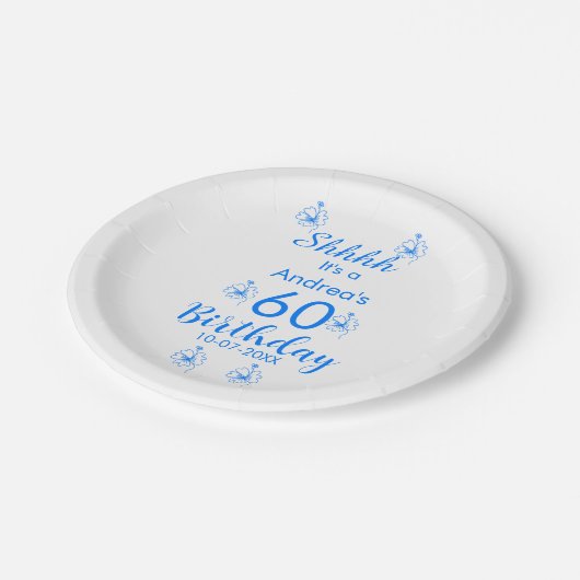 Blauw wit mauve shhhh 60ste verjaardag bloemnaam papieren bordje (Gekanteld)