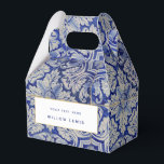 Blauw & Wit Mediterraan Vintage Bloemmotief  Bedankdoosjes<br><div class="desc">Handgeschilderde traditionele tegels uit het Middellandse Zeegebied. Patroon van perfectie. Mozaïek blauw-wit bloem- en blad-tegelkunst. Het perfecte decoratieve ontwerp,  ideaal cadeau voor elke gelegenheid.</div>