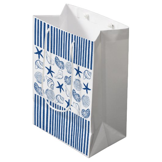 Blauw & Wit Nautische strepen en schelpen Medium Cadeauzakje (Voorkant Gekanteld)