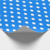 Blauw Wit Polka Dots Design Cadeaupapier (Hoek)