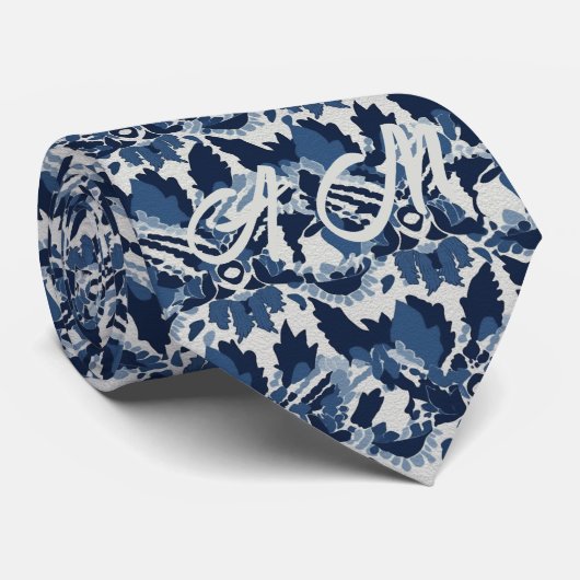 Blauw Wit Retro Ikat Patroon Monogram Initialen Stropdas (Opgerold)