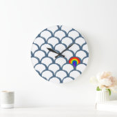 Blauw & Wit Schets Scallop Patroon & Regenboog Grote Klok (Huis)