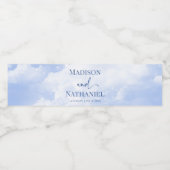 Blauw Wit Sparkle Wolken Dromerige Elegante Bruilo Waterfles Etiket (Enkel label)
