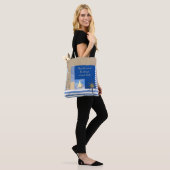 Blauw & Wit Streep Nautisch Zeil Tote Bag (Op model)