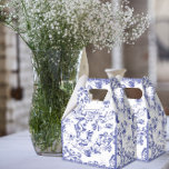 Blauw-wit Toile de Jouy Vrijgezellenfeest Bedankdoosjes<br><div class="desc">Blue Toile de Jouy Girly Picnic in het park</div>