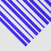 Blauw wit verticaal strepenpatroon tissuepapier (Detail)