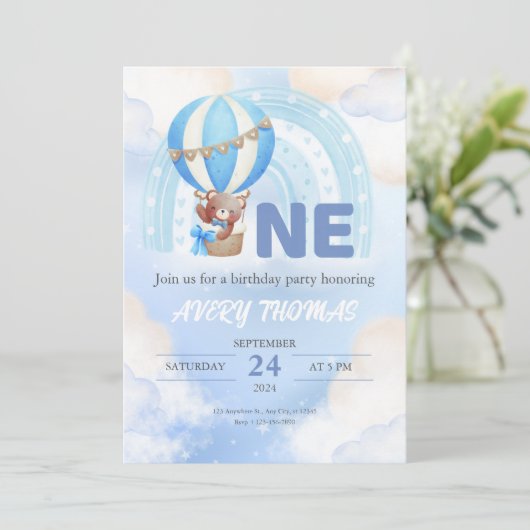 Blauw-wit Waterverf minimalistisch verjaardagsfees Kaart (Staand voorkant)