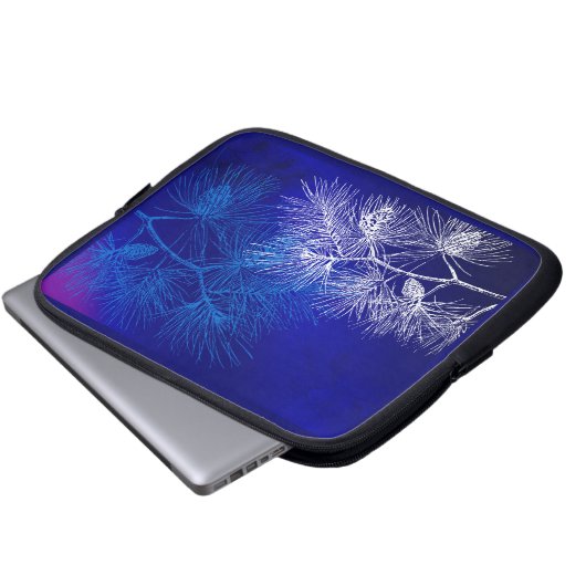 Blauw wit winterpatroon laptop sleeve (Voorkant onderkant)